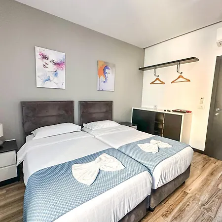 Gasthof Old Bazaar Tirana